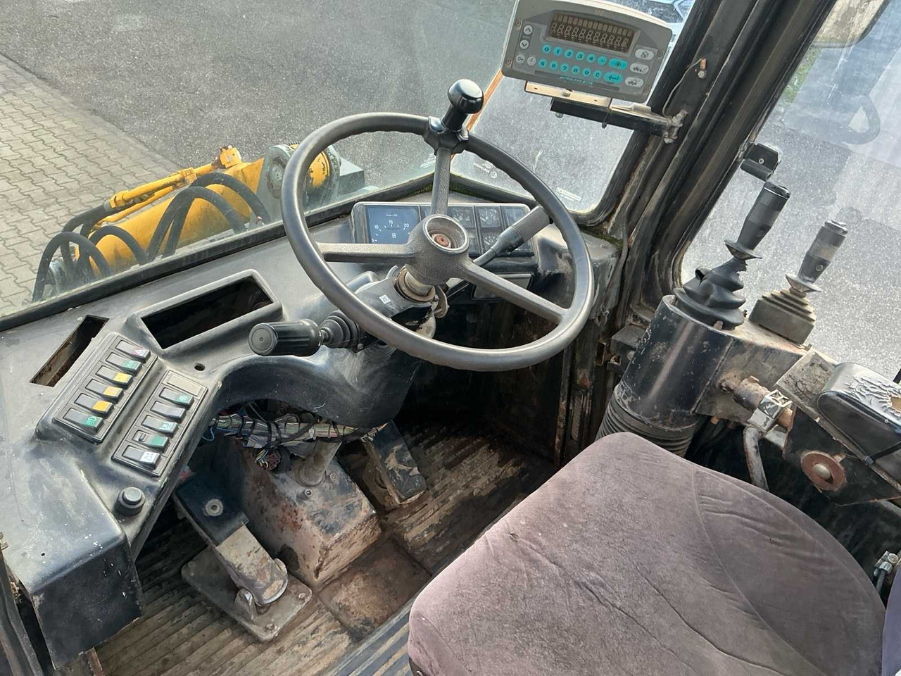 Cargadora de ruedas 1995 WORK ETHIC WG35B SHOVEL: foto 26 Cargadora de ruedas 1995 WORK ETHIC WG35B SHOVEL: foto 26