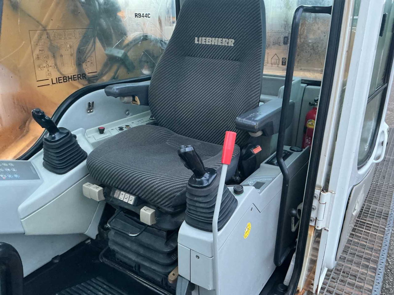 Excavadora 2006 LIEBHERR R944C HDSL LITRONIC CRAWLER EXCAVATOR: foto 42