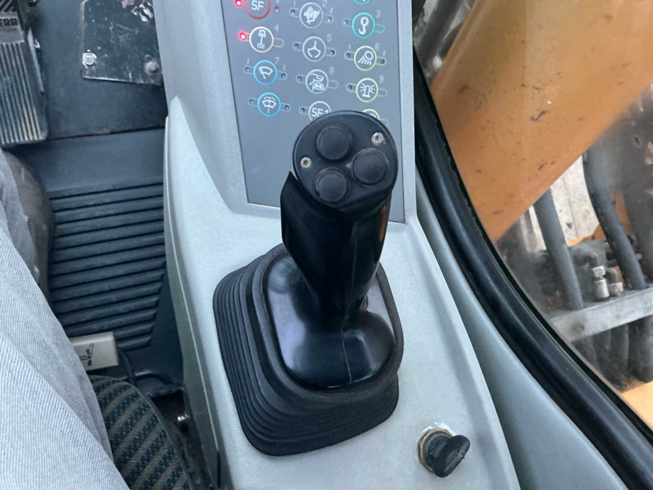 Excavadora 2006 LIEBHERR R944C HDSL LITRONIC CRAWLER EXCAVATOR: foto 48