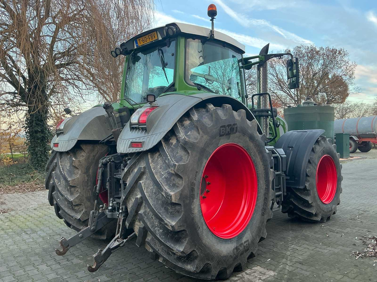 2010 FENDT 930 VARIO ALL-WHEEL DRIVE FARM TRACTOR - Tractor: foto 5 2010 FENDT 930 VARIO ALL-WHEEL DRIVE FARM TRACTOR - Tractor: foto 5