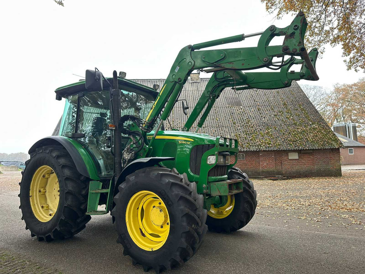 2011 JOHN DEERE 5080M FOUR WHEEL DRIVE FARM TRACTOR - Tractor: foto 3 2011 JOHN DEERE 5080M FOUR WHEEL DRIVE FARM TRACTOR - Tractor: foto 3