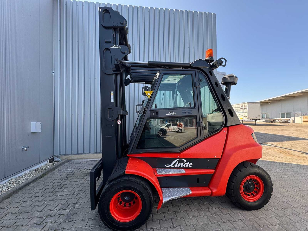 2012 UVV 08/2026 LINDE H60D 6,000KG 3RD + 4TH VALVE DIESEL FORKLIFT 13,507 HOURS - Carretilla elevadora: foto 1 2012 UVV 08/2026 LINDE H60D 6,000KG 3RD + 4TH VALVE DIESEL FORKLIFT 13,507 HOURS - Carretilla elevadora: foto 1