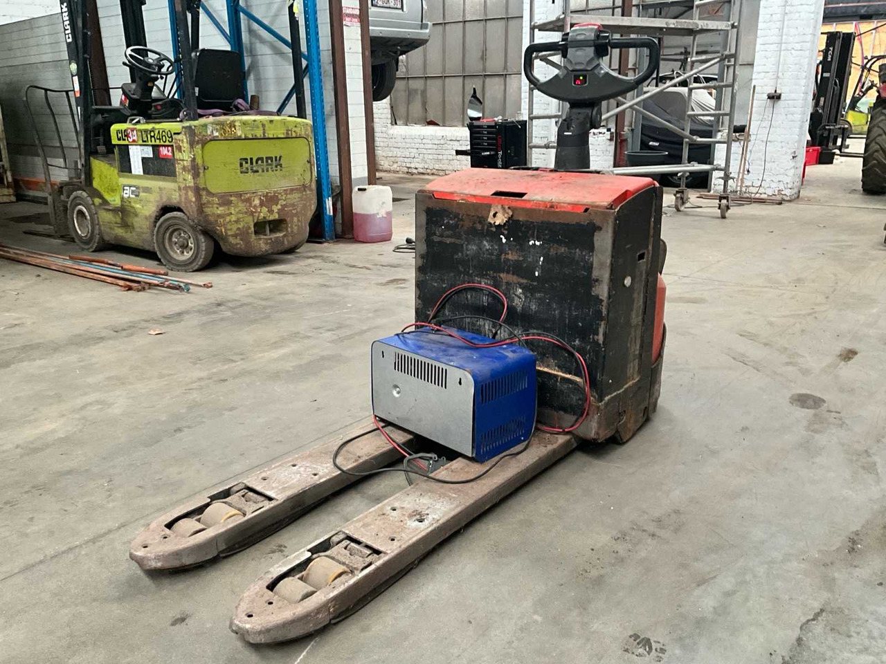 2013 BT LWE200 FORKLIFT - Carretilla elevadora: foto 5 2013 BT LWE200 FORKLIFT - Carretilla elevadora: foto 5