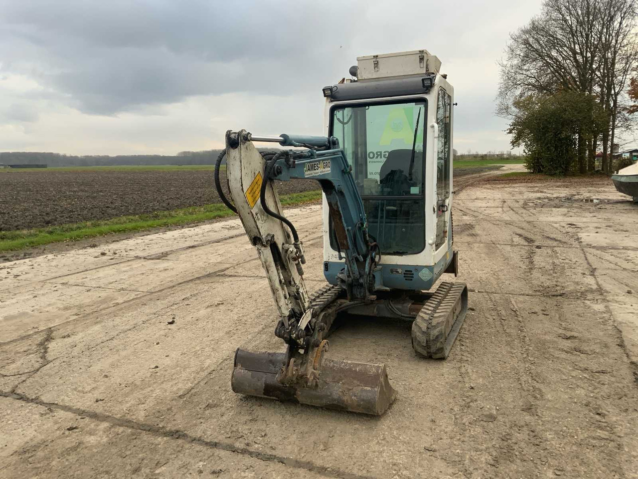 2013 TAKEUCHI TB016 MINI EXCAVATOR - Miniexcavadora: foto 2 2013 TAKEUCHI TB016 MINI EXCAVATOR - Miniexcavadora: foto 2