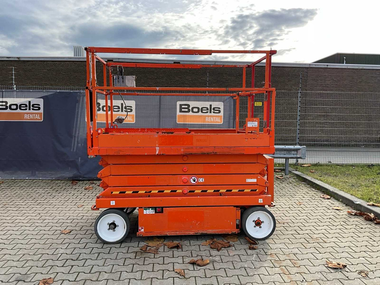 2014 SKYJACK SJ III 4626 AERIAL PLATFORM - Plataforma elevadora: foto 3 2014 SKYJACK SJ III 4626 AERIAL PLATFORM - Plataforma elevadora: foto 3