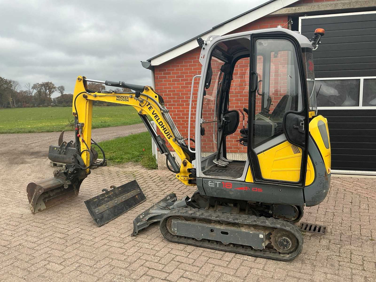 2016 WACKER NEUSON ET18 /DS MINI EXCAVATOR - Miniexcavadora: foto 4 2016 WACKER NEUSON ET18 /DS MINI EXCAVATOR - Miniexcavadora: foto 4