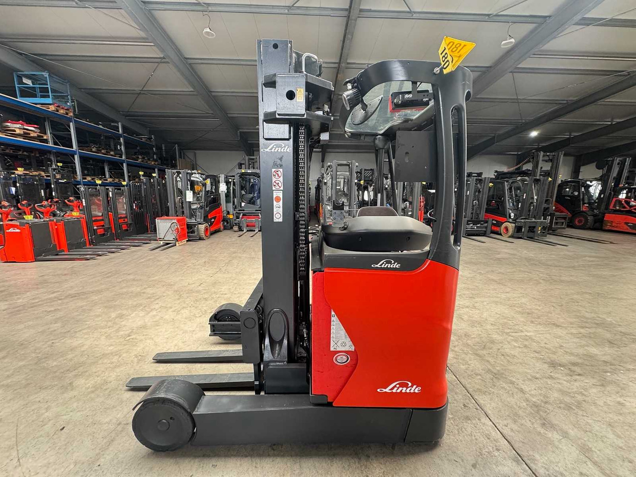 2018 LINDE R20 2,000KG TRIPLEX 505CM RAVAS SCALE ELECTRIC FORKLIFT REACH TRUCK - Carretilla elevadora: foto 1 2018 LINDE R20 2,000KG TRIPLEX 505CM RAVAS SCALE ELECTRIC FORKLIFT REACH TRUCK - Carretilla elevadora: foto 1
