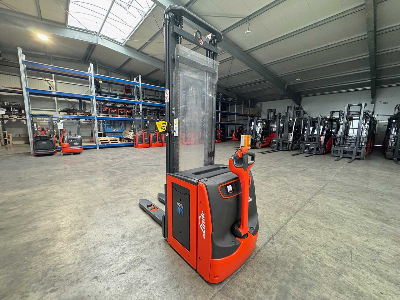2018 SERVICE +UVV 09/2026 LINDE L14 LITHIUM LI-ION 1.400KG PALLET TRUCK ANT 2.300 HOURS - Carretilla elevadora: foto 1 2018 SERVICE +UVV 09/2026 LINDE L14 LITHIUM LI-ION 1.400KG PALLET TRUCK ANT 2.300 HOURS - Carretilla elevadora: foto 1