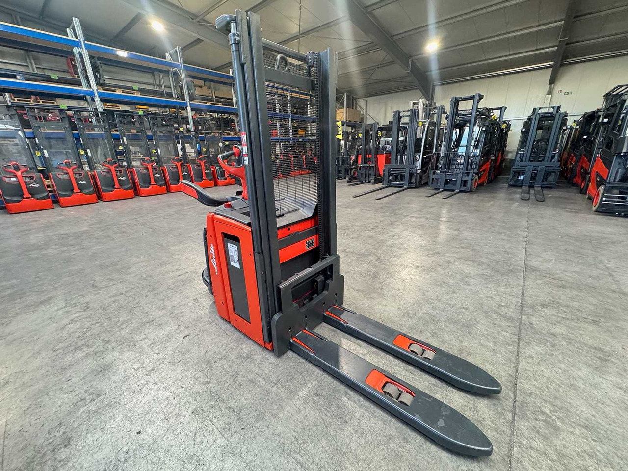 2020 SERVICE +UVV 09/2026 LINDE L14AP EVO 1.400KG PALLET TRUCK ANT 4.617 HOURS - Carretilla elevadora: foto 4 2020 SERVICE +UVV 09/2026 LINDE L14AP EVO 1.400KG PALLET TRUCK ANT 4.617 HOURS - Carretilla elevadora: foto 4