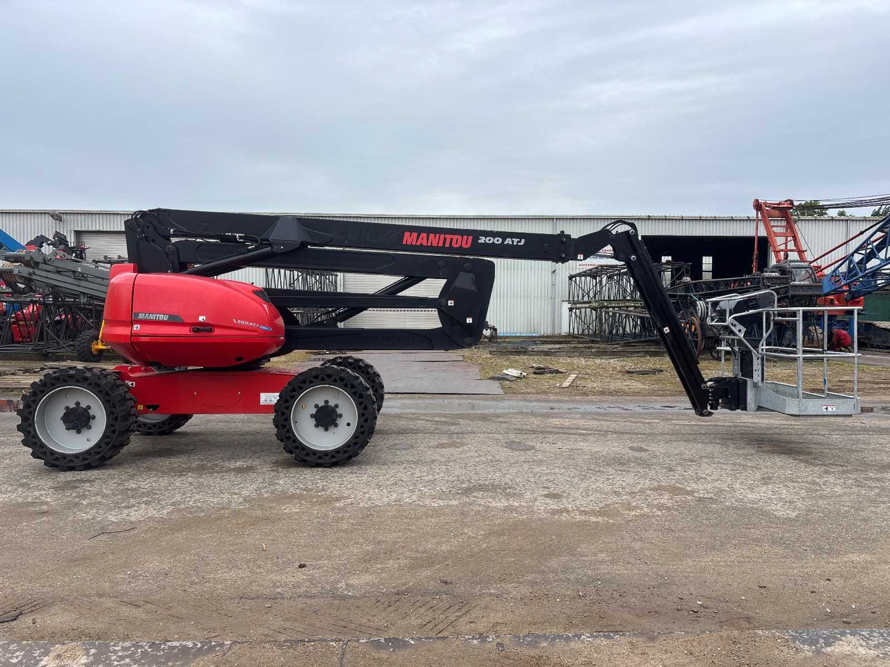 2021 MANITOU 200 ATJ AERIAL PLATFORM - Plataforma elevadora: foto 3 2021 MANITOU 200 ATJ AERIAL PLATFORM - Plataforma elevadora: foto 3