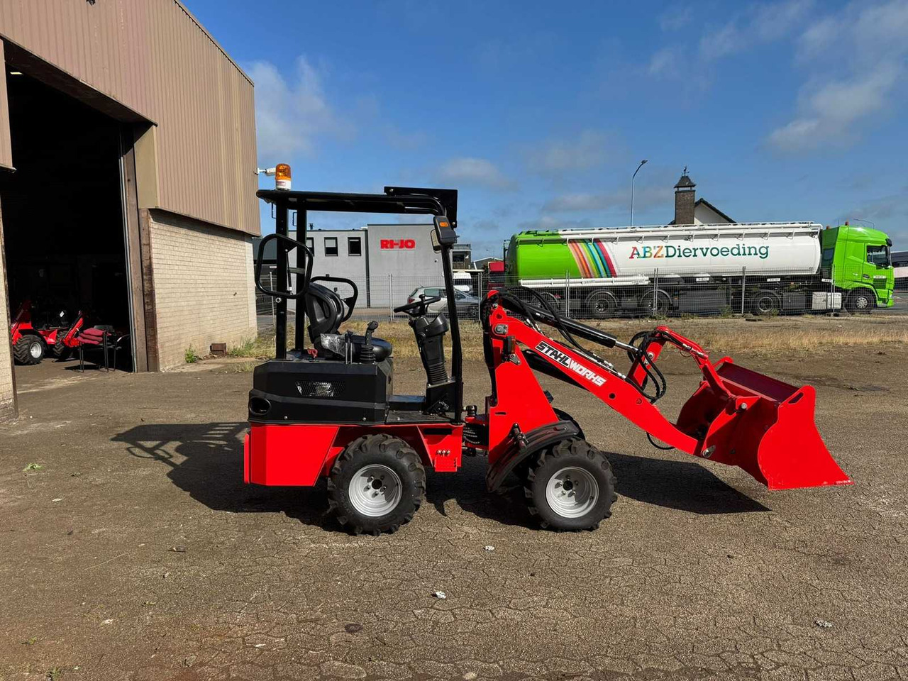 2024 STAHLWORKS R906 SHOVEL - Cargadora de ruedas: foto 2 2024 STAHLWORKS R906 SHOVEL - Cargadora de ruedas: foto 2