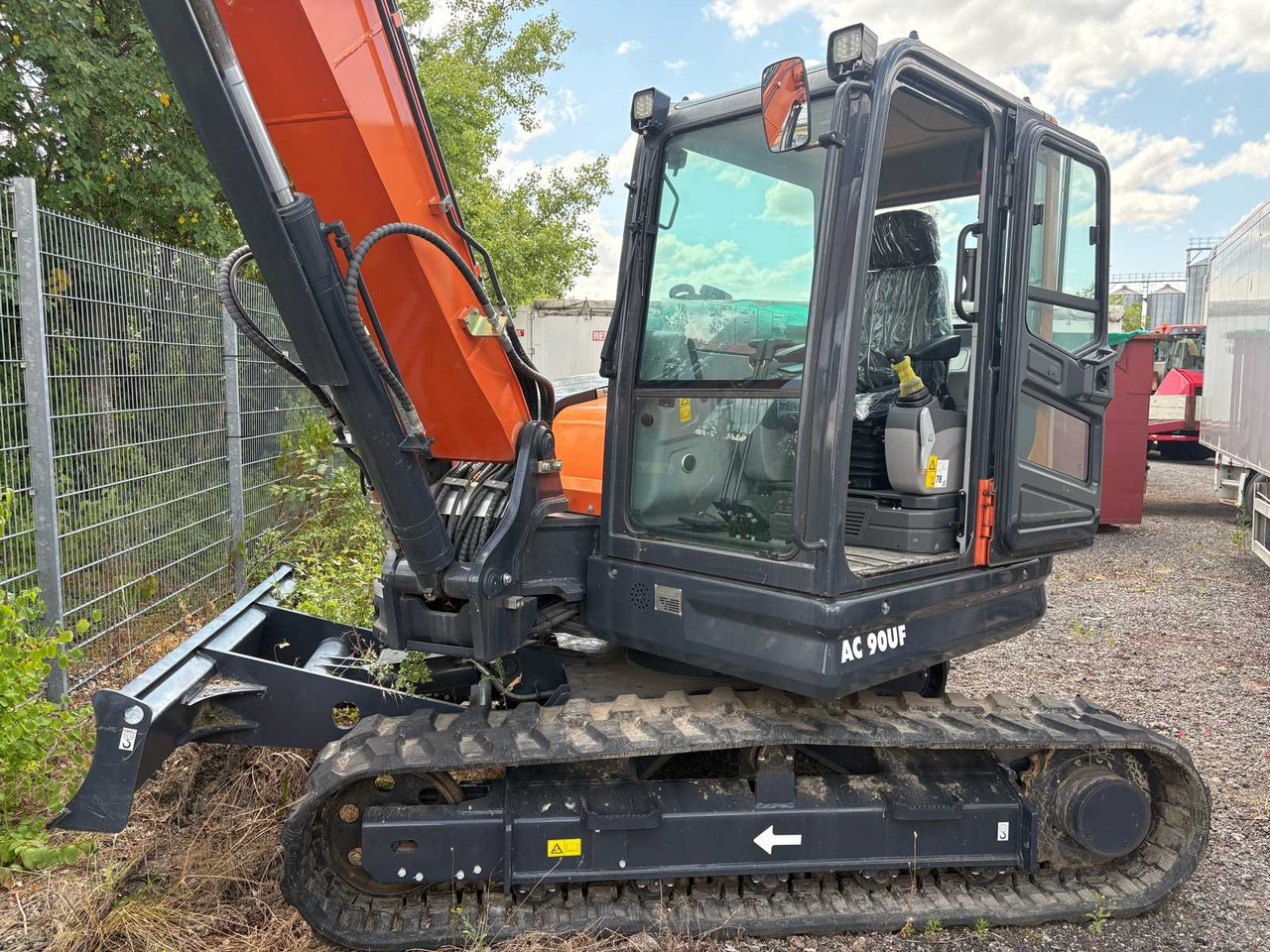 ATLAS KOMPAKT GmbH AC 90Uf - Excavadora de cadenas: foto 2 ATLAS KOMPAKT GmbH AC 90Uf - Excavadora de cadenas: foto 2