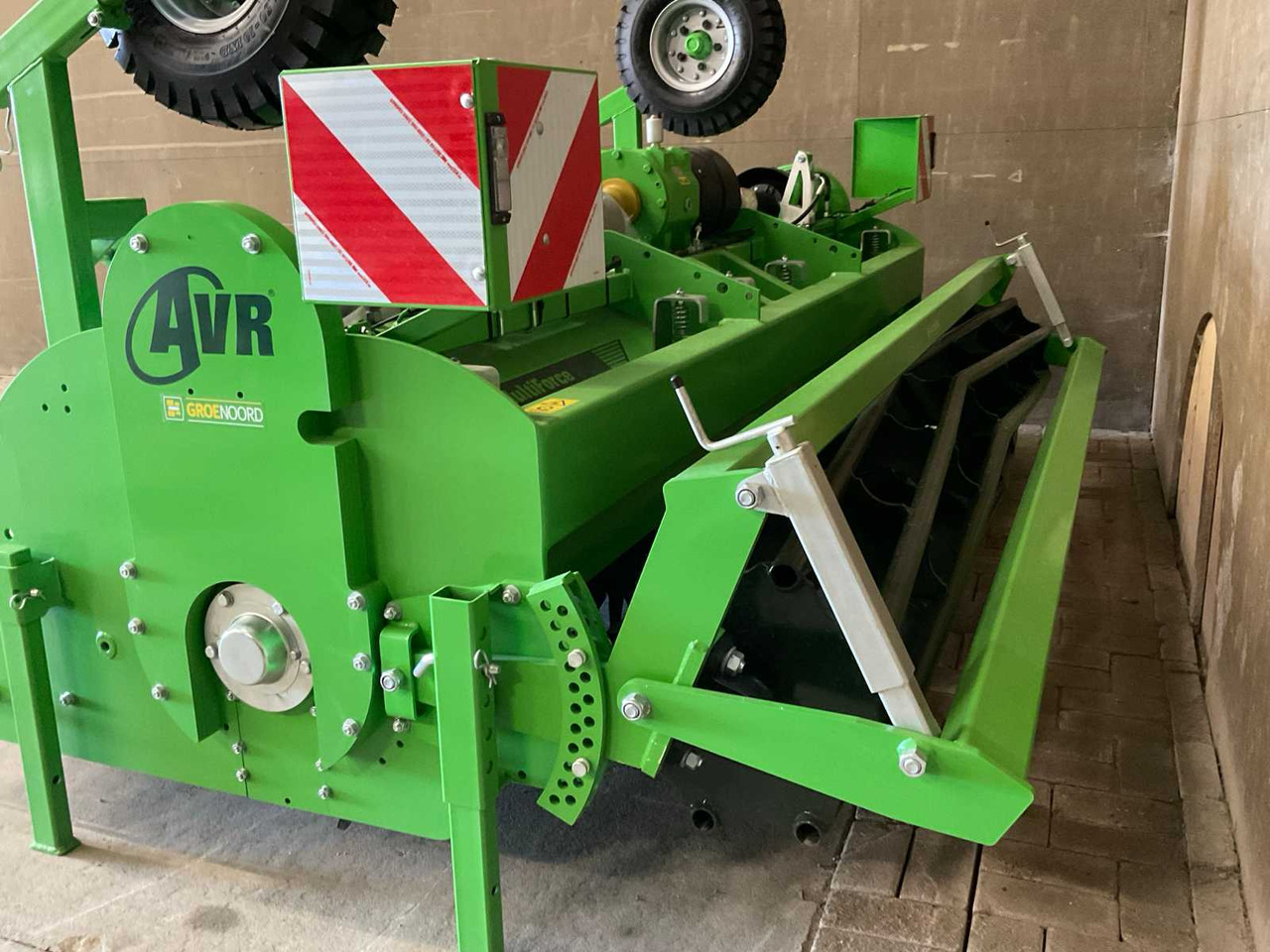 AVR MULTIFORCE 4 x 75 - Rotocultivador: foto 4 AVR MULTIFORCE 4 x 75 - Rotocultivador: foto 4