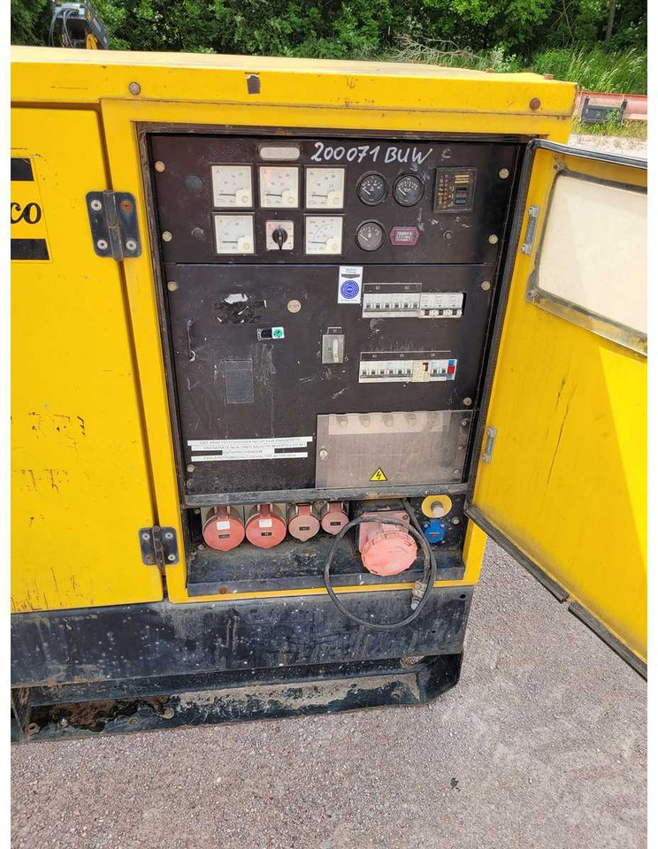 Atlas Copco QAS 108 - Equipo de construcción: foto 5 Atlas Copco QAS 108 - Equipo de construcción: foto 5