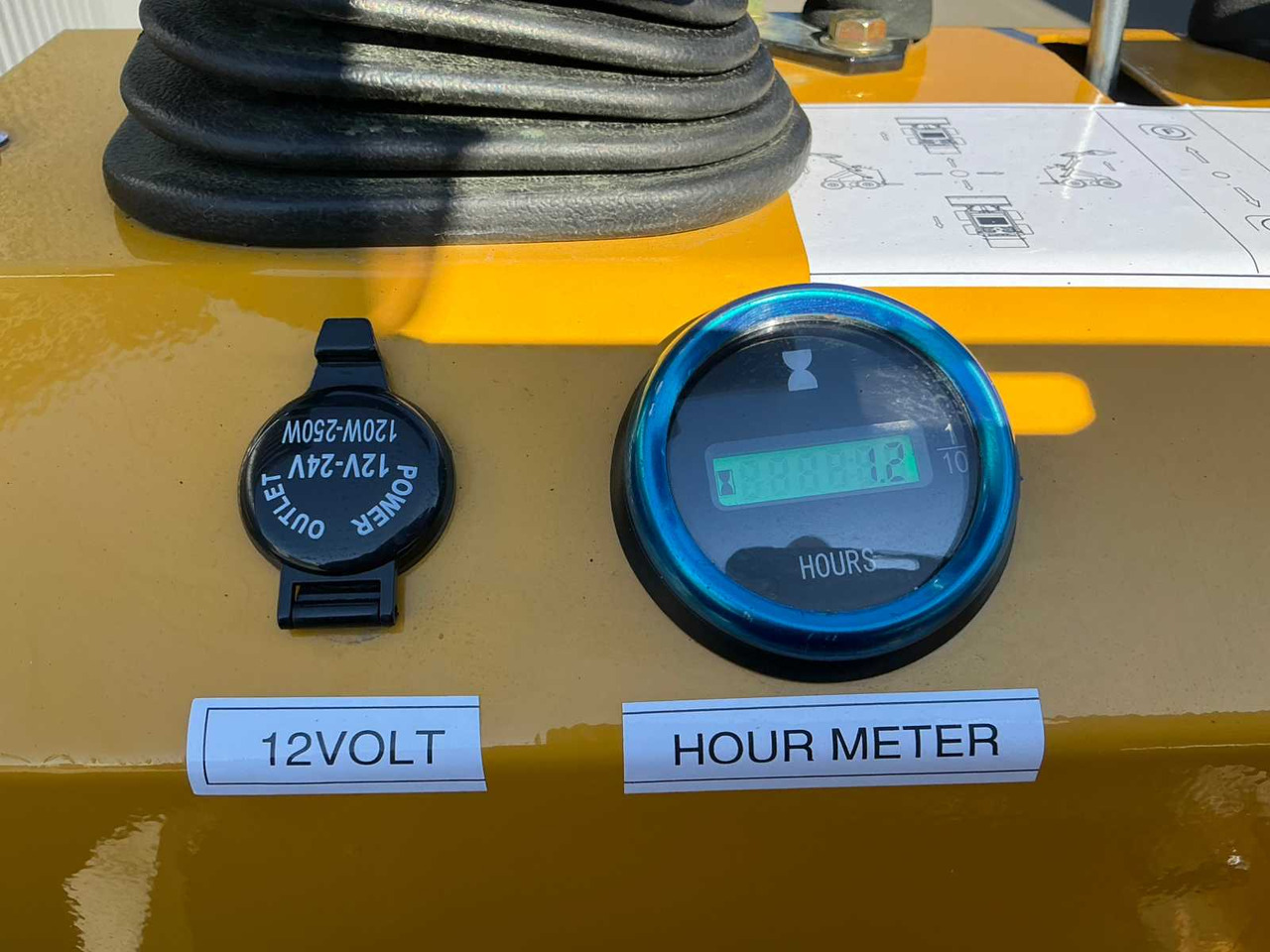 Minicargadora de cadenas BISON TEK BT360 MINI LOADER / TRACK SKID STEER LOADER: foto 28