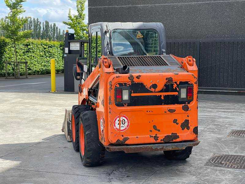BOBCAT - S450 - LOADER - 2016 - Minicargadora de cadenas: foto 2 BOBCAT - S450 - LOADER - 2016 - Minicargadora de cadenas: foto 2