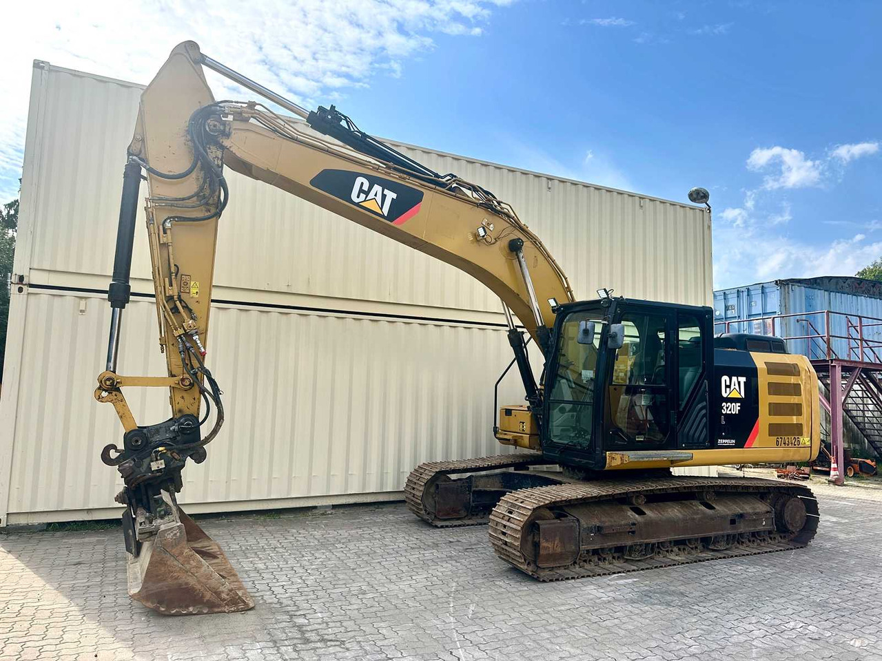 CAT 320FL - Excavadora de cadenas: foto 1 CAT 320FL - Excavadora de cadenas: foto 1