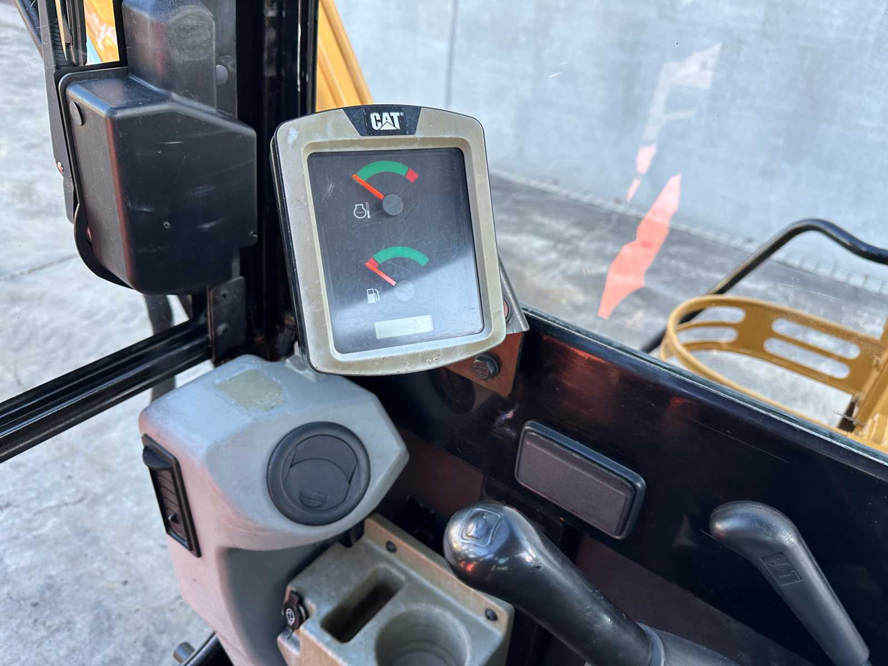 Excavadora CATERPILLAR - 2016 - 306 - MIDI EXCAVATOR: foto 40