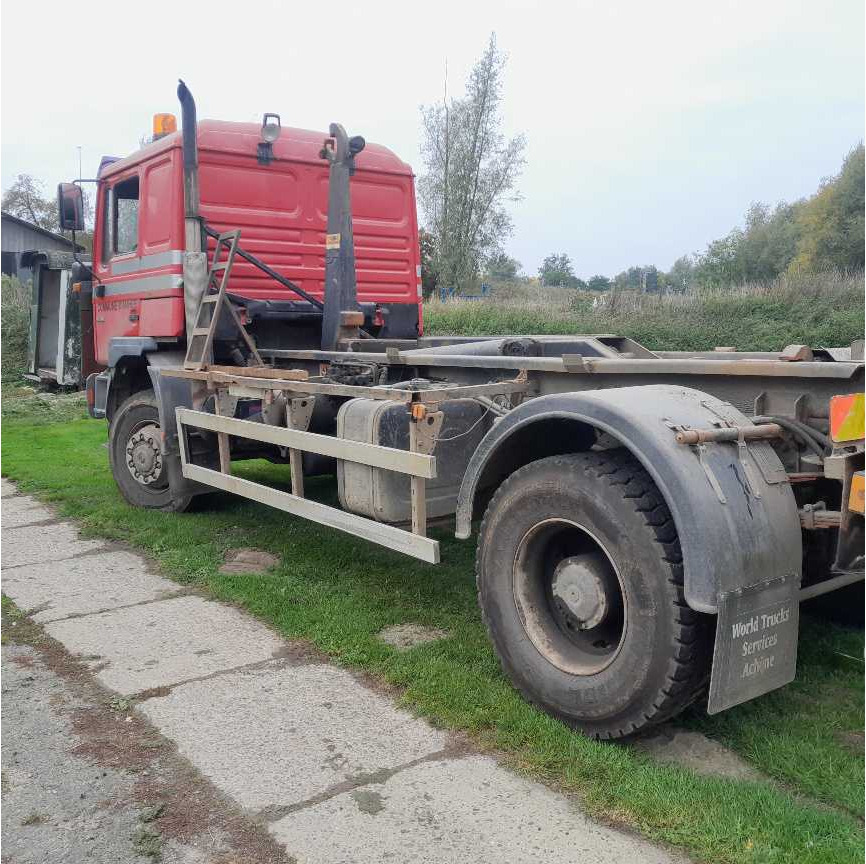 Camión 2000 MAN M19 MAC 8-224 4X4 CONTAINER TRUCK: foto 6