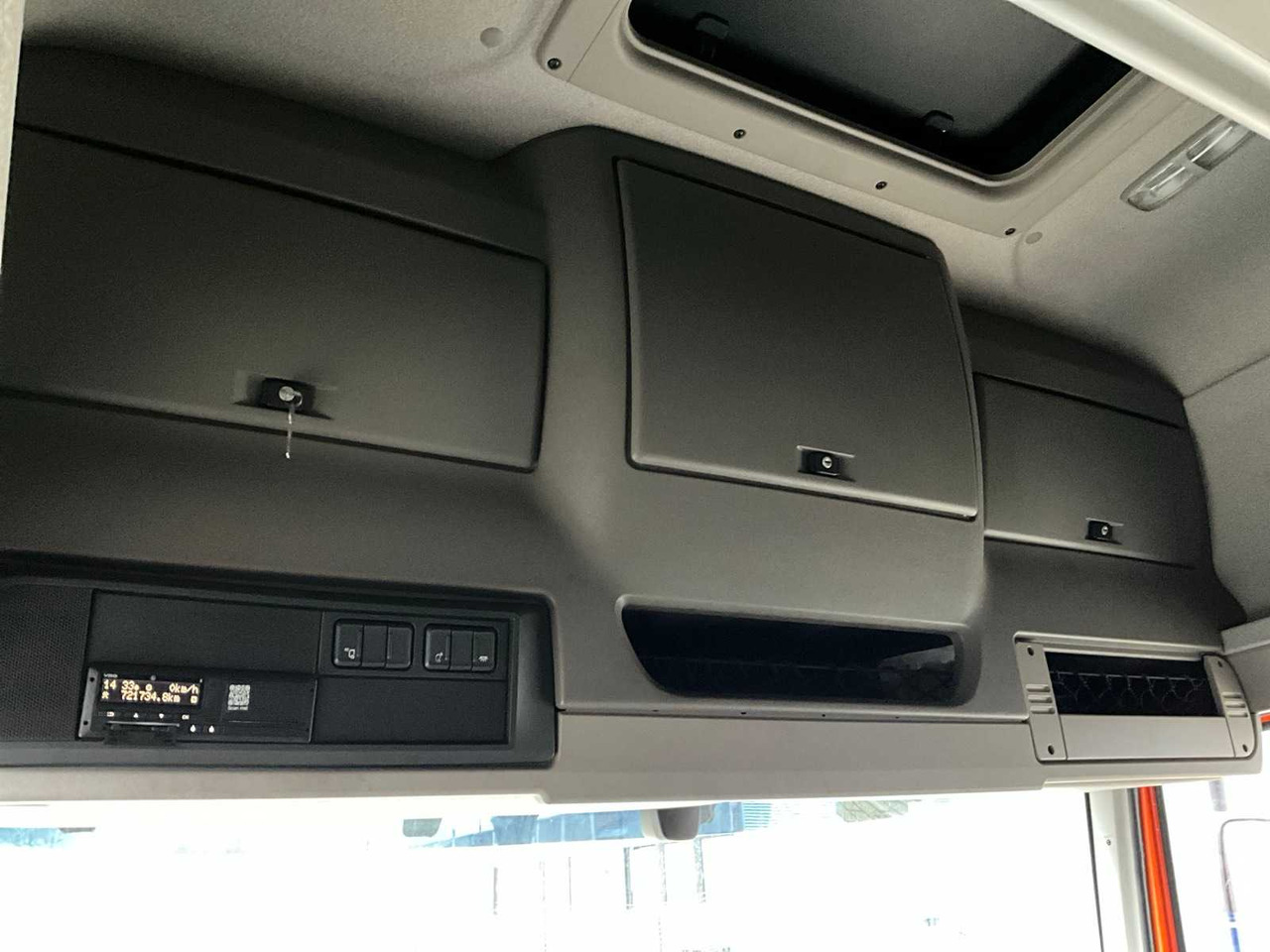 Camión 2014 DAF CF440 EURO6 TRUCK WITH TRAILER: foto 36