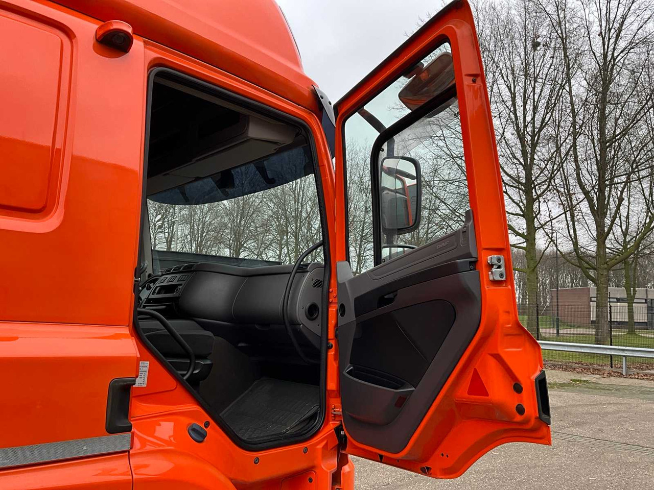 Camión 2014 DAF CF440 EURO6 TRUCK WITH TRAILER: foto 38