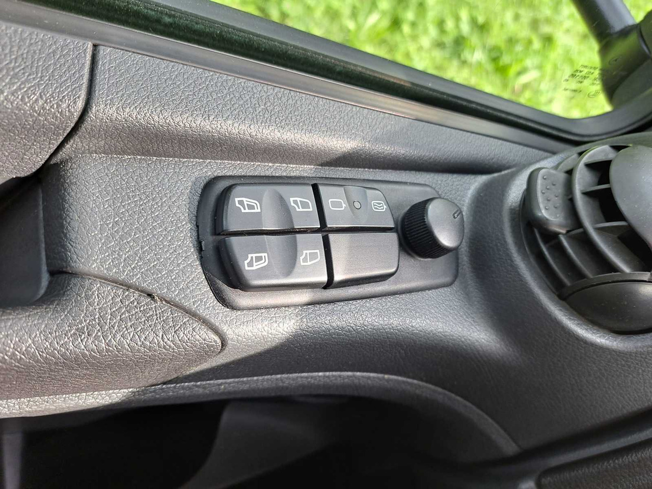 Camión 2016 MERCEDES-BENZ ATEGO TRUCK: foto 8 Camión 2016 MERCEDES-BENZ ATEGO TRUCK: foto 8