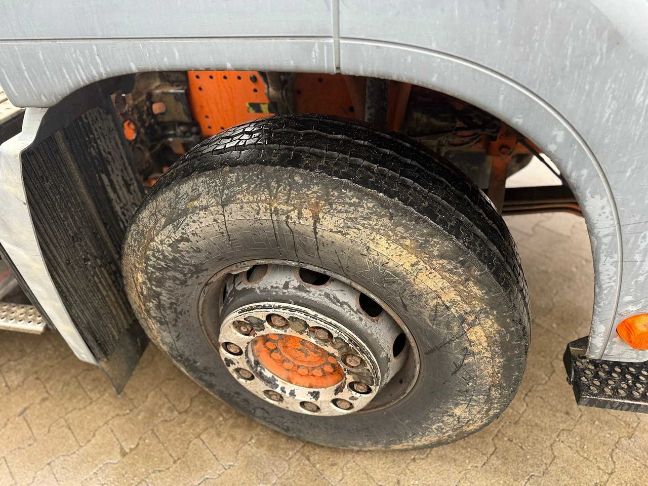 MAN - TGA 26.414 FDC - TRUCK - 2003 - Camión: foto 5 MAN - TGA 26.414 FDC - TRUCK - 2003 - Camión: foto 5