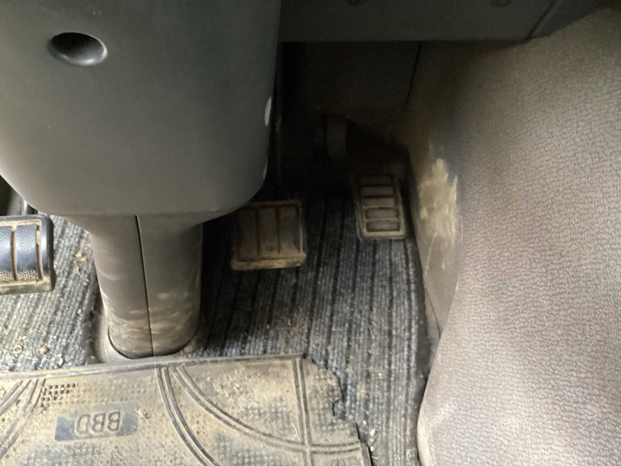 Camión VOLVO - FM12.460 - TRUCK WITH TRAILER - 2002: foto 27 Camión VOLVO - FM12.460 - TRUCK WITH TRAILER - 2002: foto 27