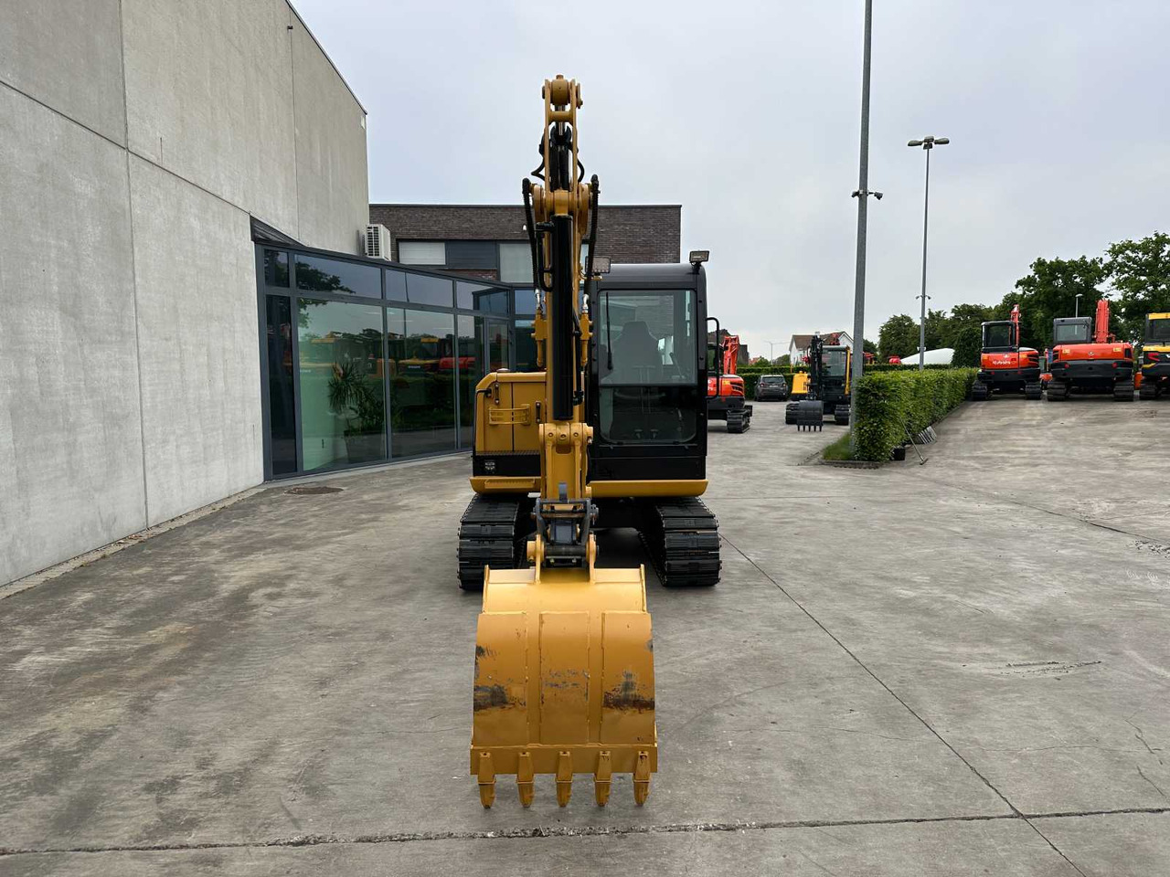 Caterpillar 305.5E2 - Excavadora de cadenas: foto 2 Caterpillar 305.5E2 - Excavadora de cadenas: foto 2
