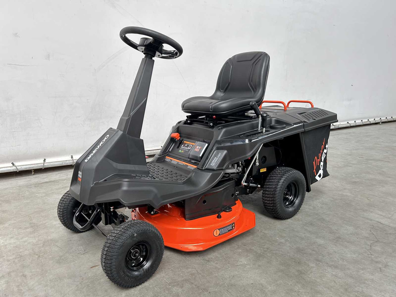 Daewoo DAXRM224 - Cortacésped: foto 4 Daewoo DAXRM224 - Cortacésped: foto 4