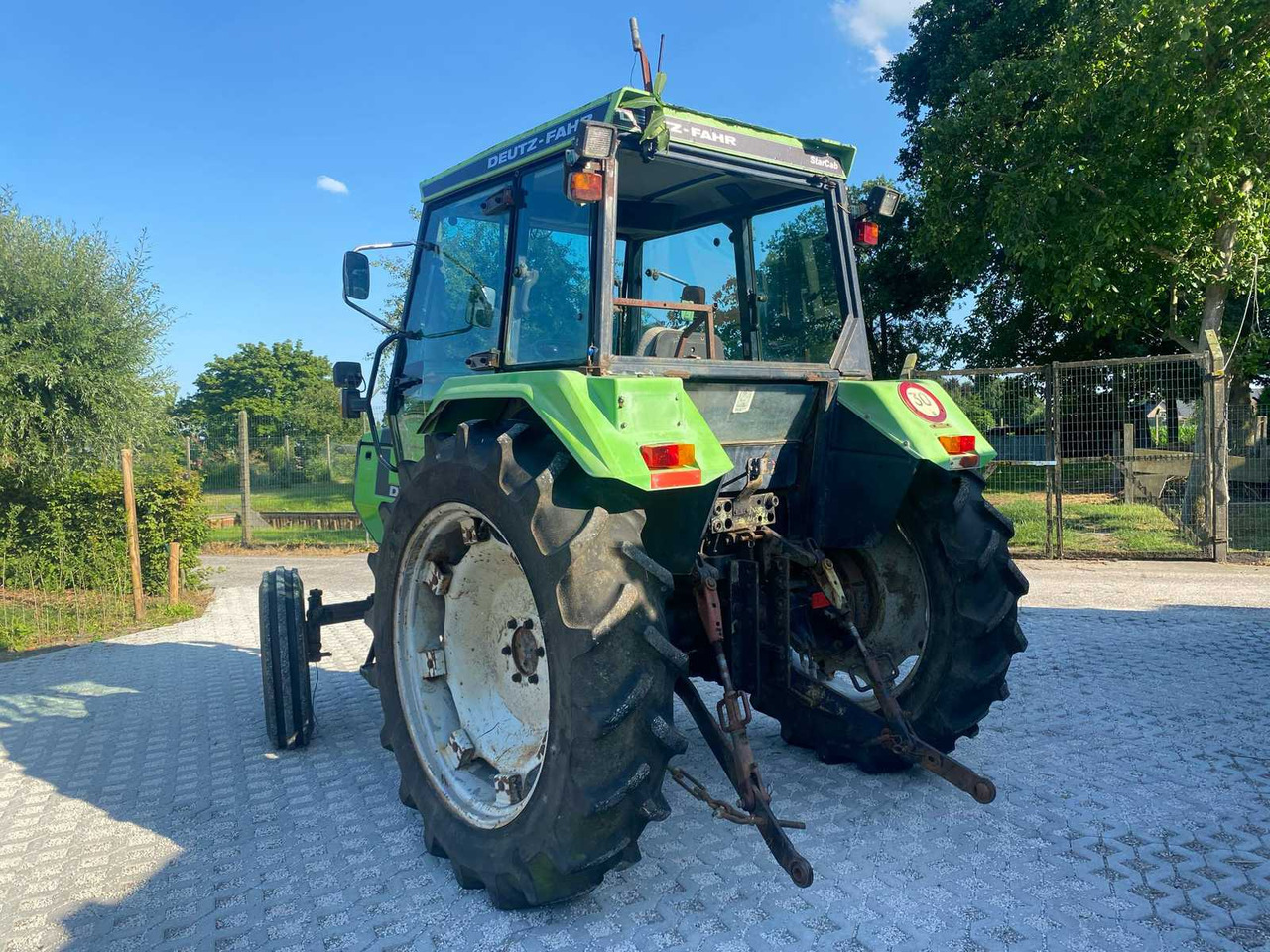 Deutz-Fahr DX3.50 - Tractor: foto 5 Deutz-Fahr DX3.50 - Tractor: foto 5
