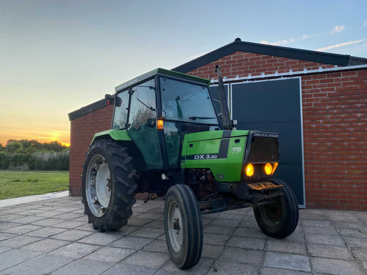 Deutz-Fahr DX3.50 - Tractor: foto 2 Deutz-Fahr DX3.50 - Tractor: foto 2