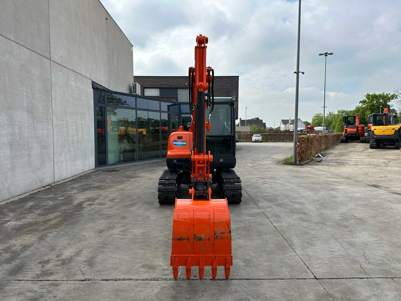 Doosan DX55-9C - Excavadora de cadenas: foto 2 Doosan DX55-9C - Excavadora de cadenas: foto 2