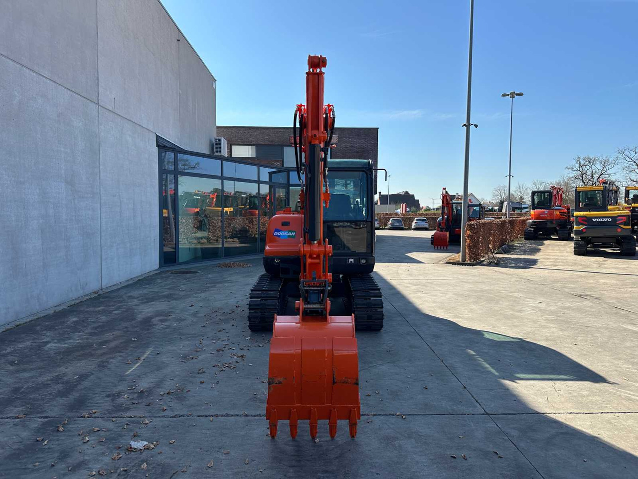 Doosan DX55-9C - Excavadora de cadenas: foto 2 Doosan DX55-9C - Excavadora de cadenas: foto 2