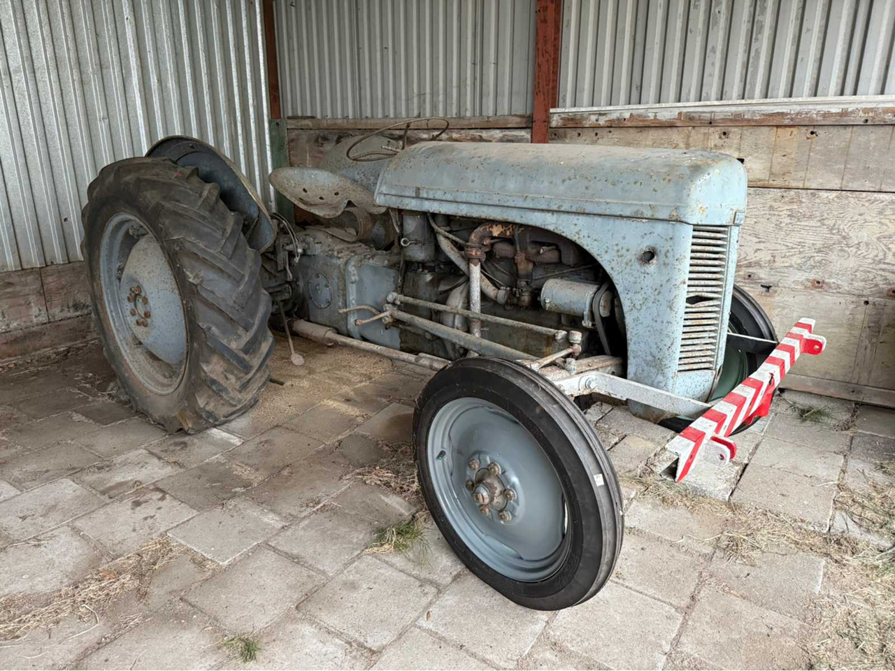 Ferguson - Tractor: foto 1 Ferguson - Tractor: foto 1