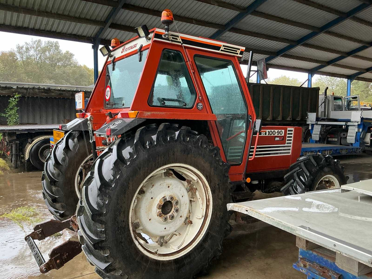 Fiat 100-90 DT - Tractor: foto 2 Fiat 100-90 DT - Tractor: foto 2