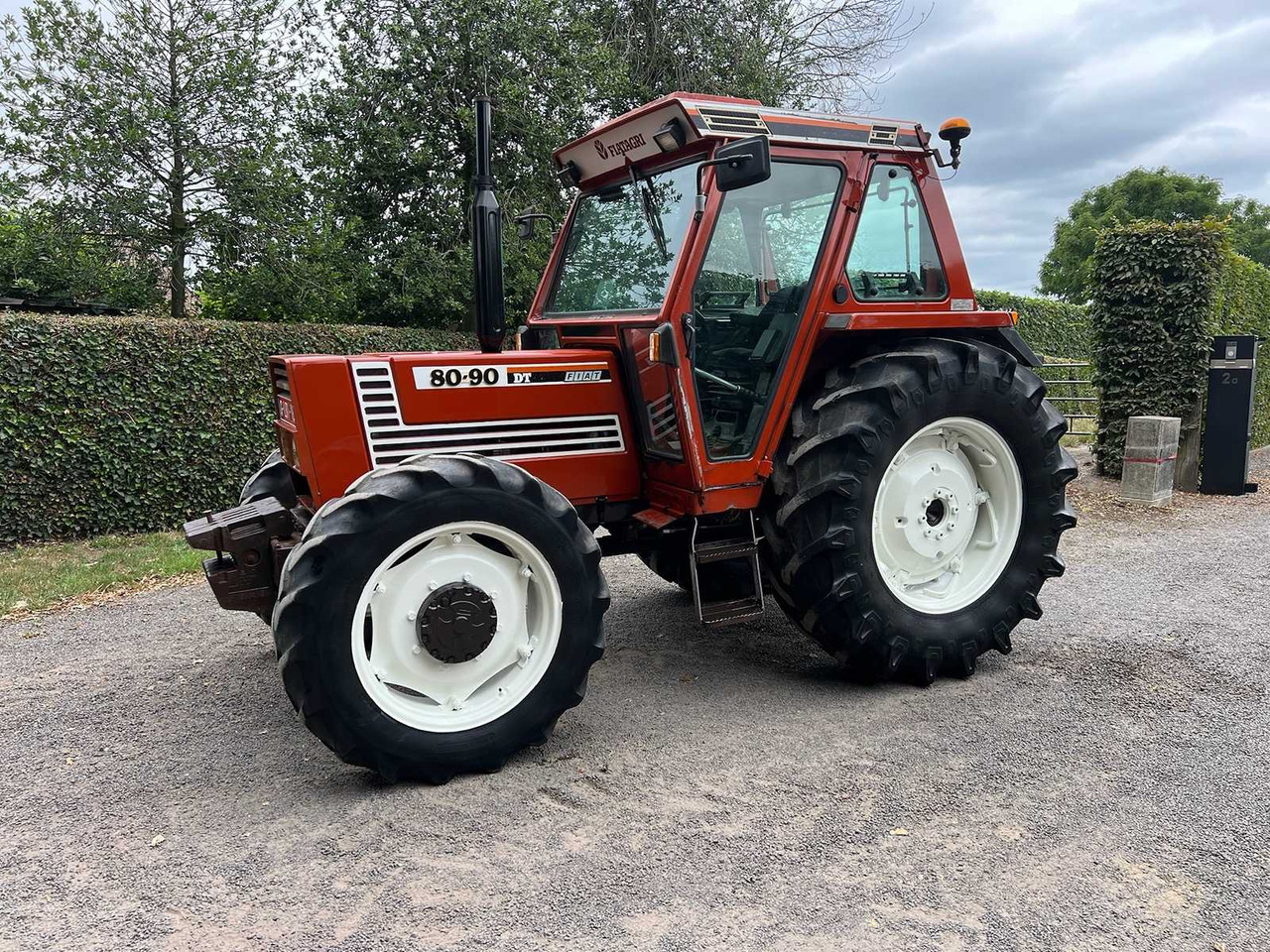 Fiat 80-90DT - Tractor: foto 1 Fiat 80-90DT - Tractor: foto 1