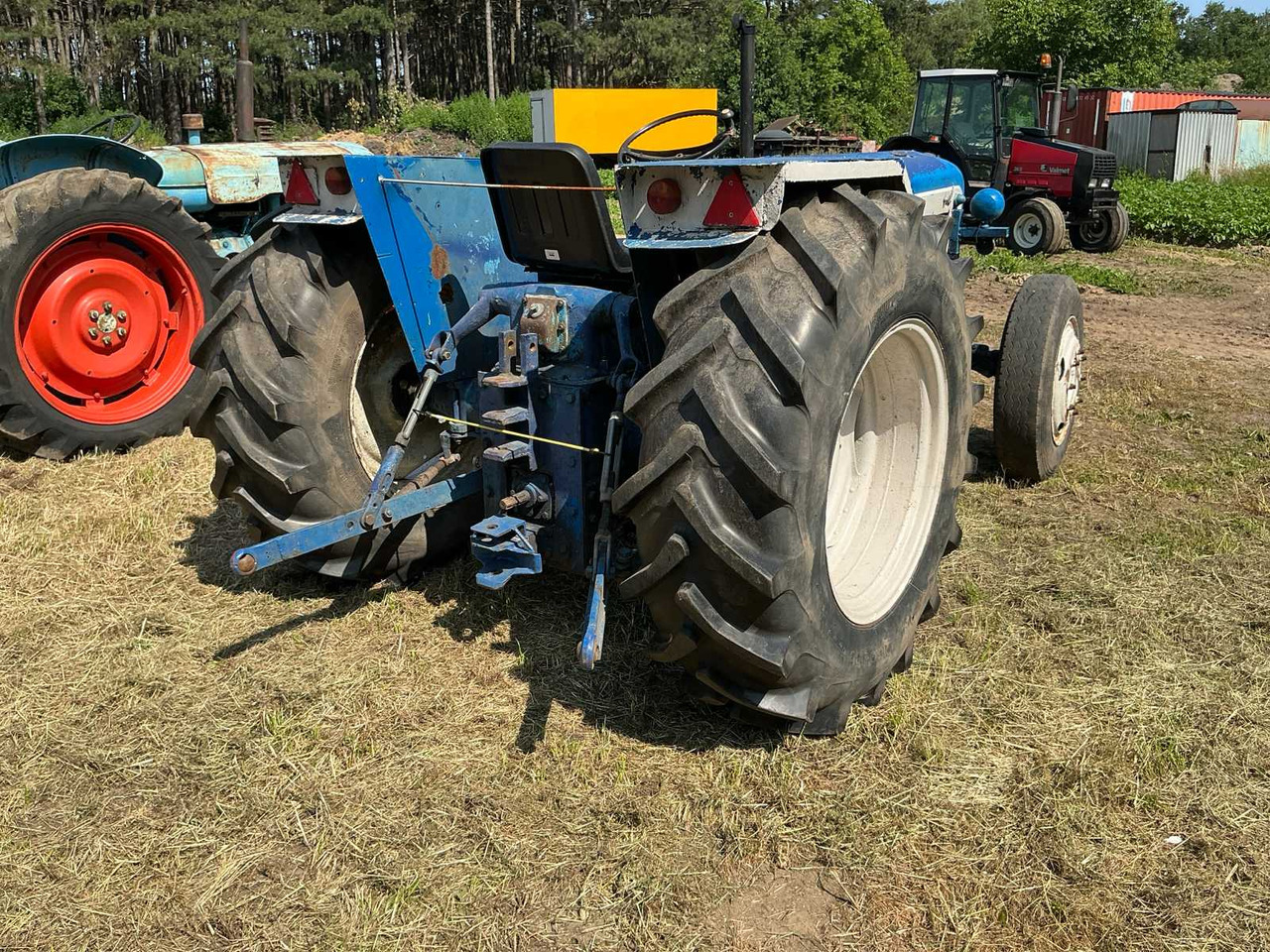 Ford Major - Tractor: foto 5 Ford Major - Tractor: foto 5