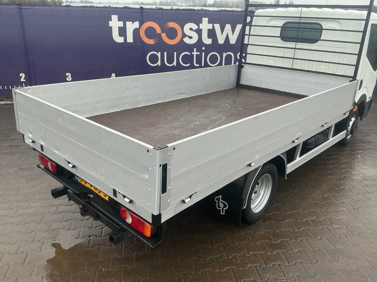 2007 - NISSAN - CABSTAR E - 130.35 2.5 DCI 290DC - COMMERCIAL VEHICLE - Furgoneta: foto 5 2007 - NISSAN - CABSTAR E - 130.35 2.5 DCI 290DC - COMMERCIAL VEHICLE - Furgoneta: foto 5