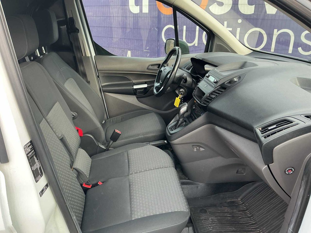 2019 - FORD - TRANSIT CONNECT - 1.5 ECOBLUE L2 TREND - COMMERCIAL VEHICLE - Furgoneta: foto 5 2019 - FORD - TRANSIT CONNECT - 1.5 ECOBLUE L2 TREND - COMMERCIAL VEHICLE - Furgoneta: foto 5