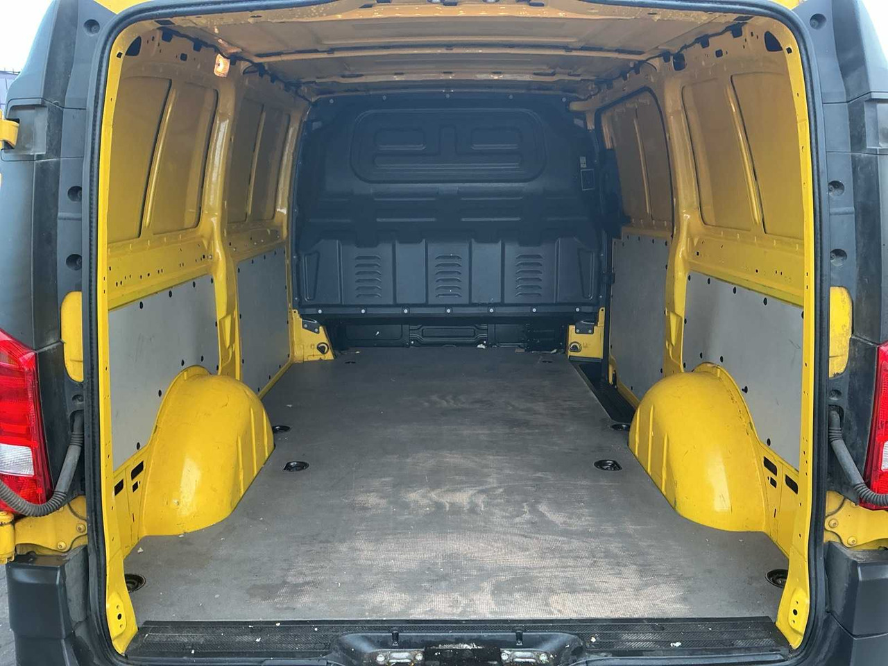 2020 - MERCEDES-BENZ - EVITO - EVITO LONG 41KWH - COMMERCIAL VEHICLE - Furgoneta: foto 5 2020 - MERCEDES-BENZ - EVITO - EVITO LONG 41KWH - COMMERCIAL VEHICLE - Furgoneta: foto 5