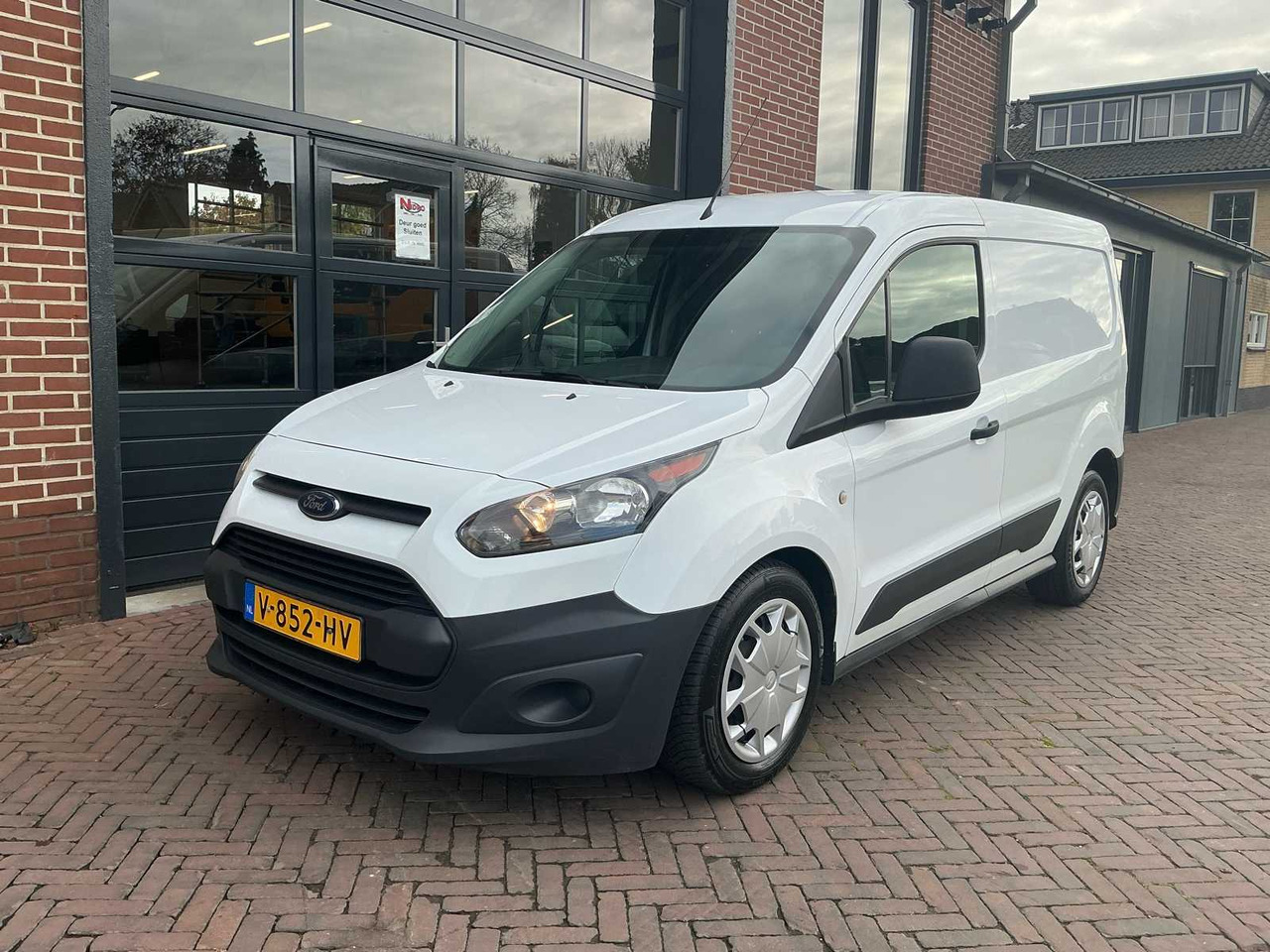 FORD TRANSIT CONNECT 1.5 TDCI L1 ECONOMY VAN - Furgoneta: foto 1 FORD TRANSIT CONNECT 1.5 TDCI L1 ECONOMY VAN - Furgoneta: foto 1