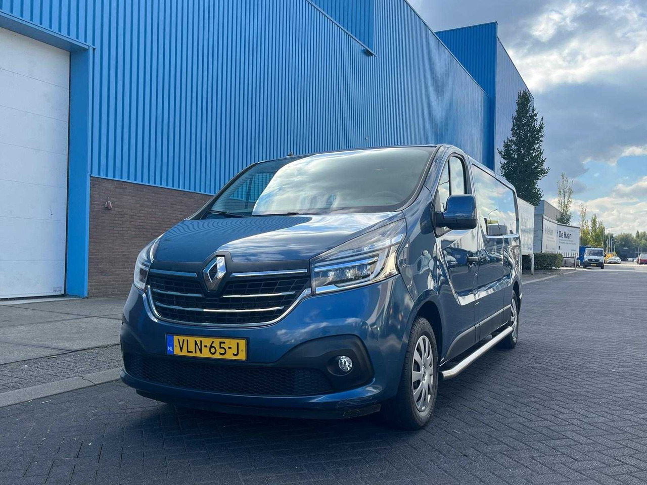 RENAULT TRAFIC 2.0 DCI 120 T29 L2H1 DOUBLE CABIN 6-PERS WORK EDITION | EURO 6 | VANS | VLN-65-J - Furgoneta: foto 2 RENAULT TRAFIC 2.0 DCI 120 T29 L2H1 DOUBLE CABIN 6-PERS WORK EDITION | EURO 6 | VANS | VLN-65-J - Furgoneta: foto 2