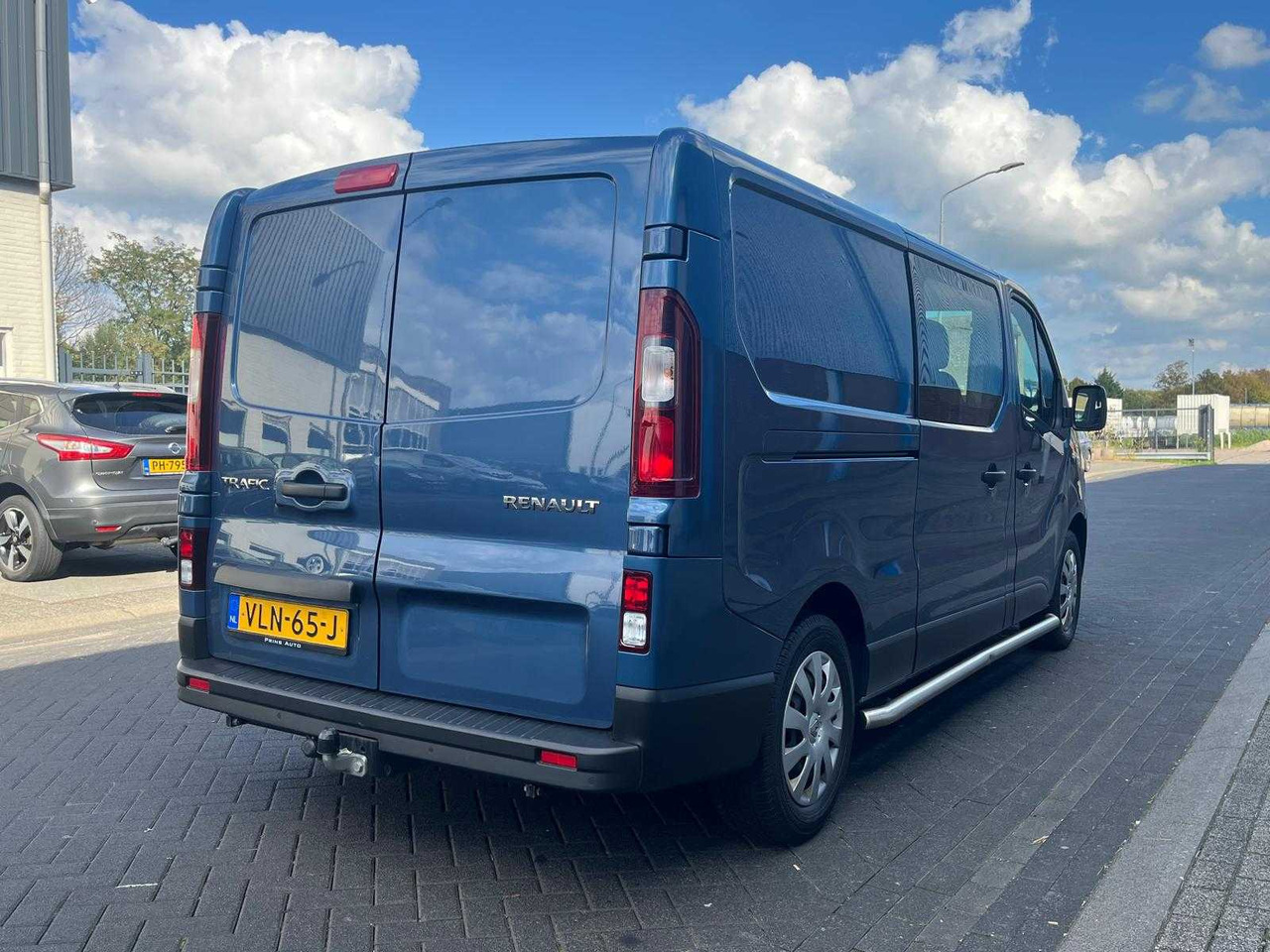 RENAULT TRAFIC 2.0 DCI 120 T29 L2H1 DOUBLE CABIN 6-PERS WORK EDITION | EURO 6 | VANS | VLN-65-J - Furgoneta: foto 5 RENAULT TRAFIC 2.0 DCI 120 T29 L2H1 DOUBLE CABIN 6-PERS WORK EDITION | EURO 6 | VANS | VLN-65-J - Furgoneta: foto 5