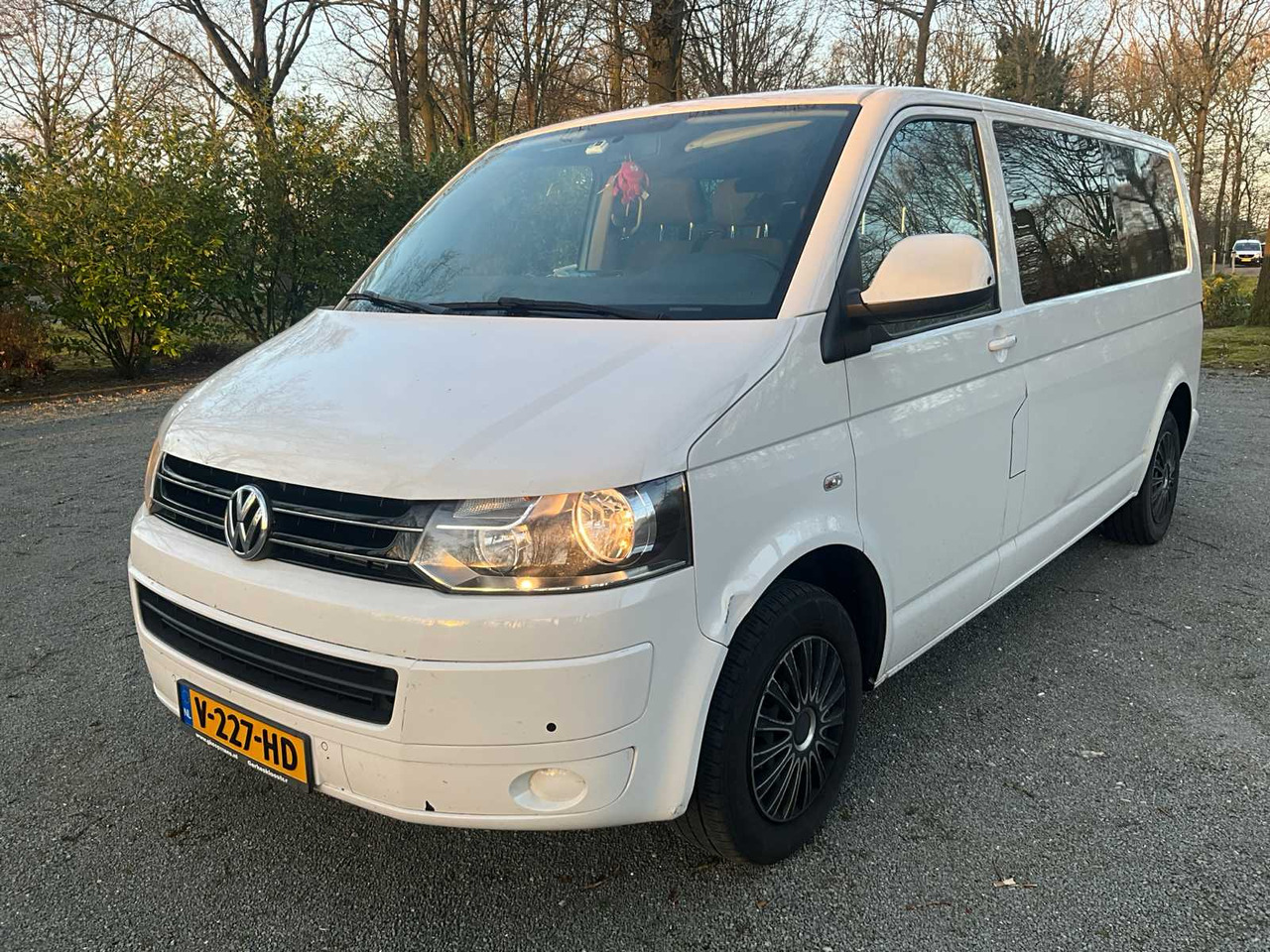 VOLKSWAGEN - TRANSPORTER - 2.0 TDI L2H1 4M BUDC - COMMERCIAL VEHICLE - Furgoneta: foto 1 VOLKSWAGEN - TRANSPORTER - 2.0 TDI L2H1 4M BUDC - COMMERCIAL VEHICLE - Furgoneta: foto 1