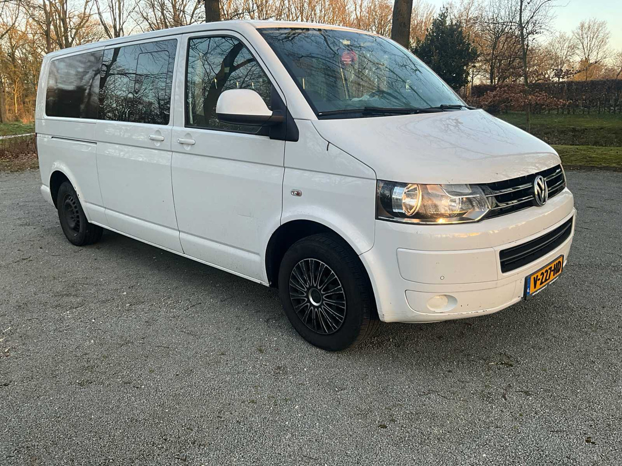 VOLKSWAGEN - TRANSPORTER - 2.0 TDI L2H1 4M BUDC - COMMERCIAL VEHICLE - Furgoneta: foto 2 VOLKSWAGEN - TRANSPORTER - 2.0 TDI L2H1 4M BUDC - COMMERCIAL VEHICLE - Furgoneta: foto 2