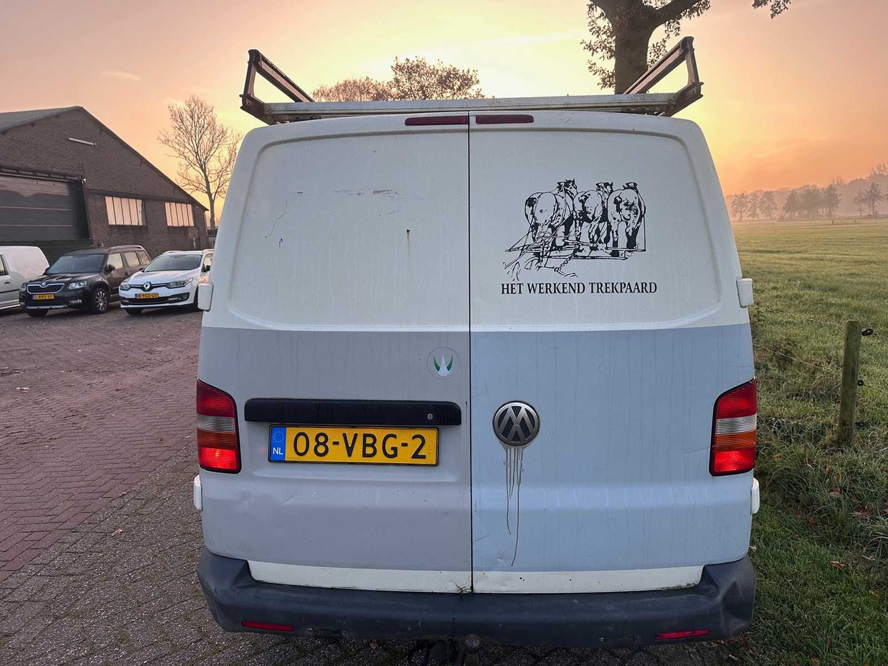 VOLKSWAGEN - TRANSPORTER T5 2.5 TDI 340 - 08-VBG-2 - Furgoneta: foto 5 VOLKSWAGEN - TRANSPORTER T5 2.5 TDI 340 - 08-VBG-2 - Furgoneta: foto 5