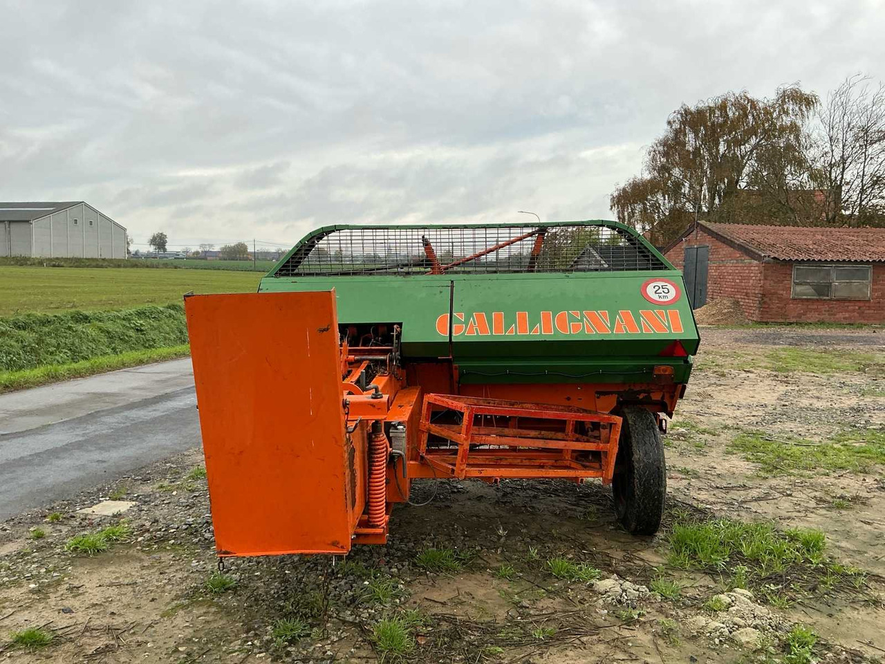 Gallignani 7190 - Empacadora de pacas cuadradas: foto 4 Gallignani 7190 - Empacadora de pacas cuadradas: foto 4