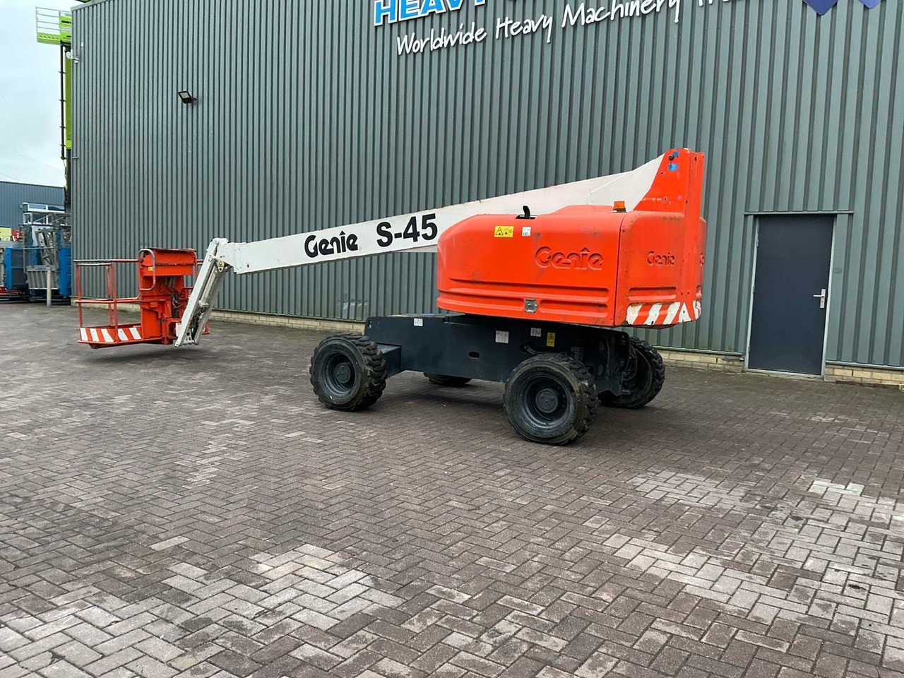 Genie S-45/4WD - Plataforma elevadora: foto 3 Genie S-45/4WD - Plataforma elevadora: foto 3