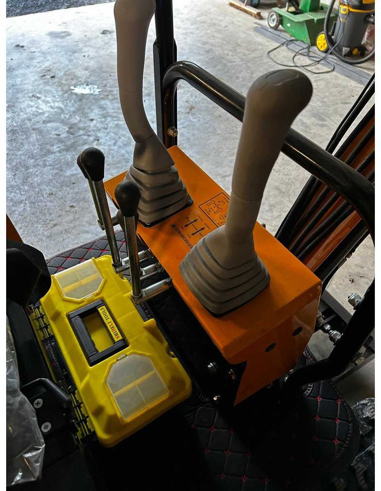 Miniexcavadora HT10 MINI EXCAVATOR 2025: foto 18